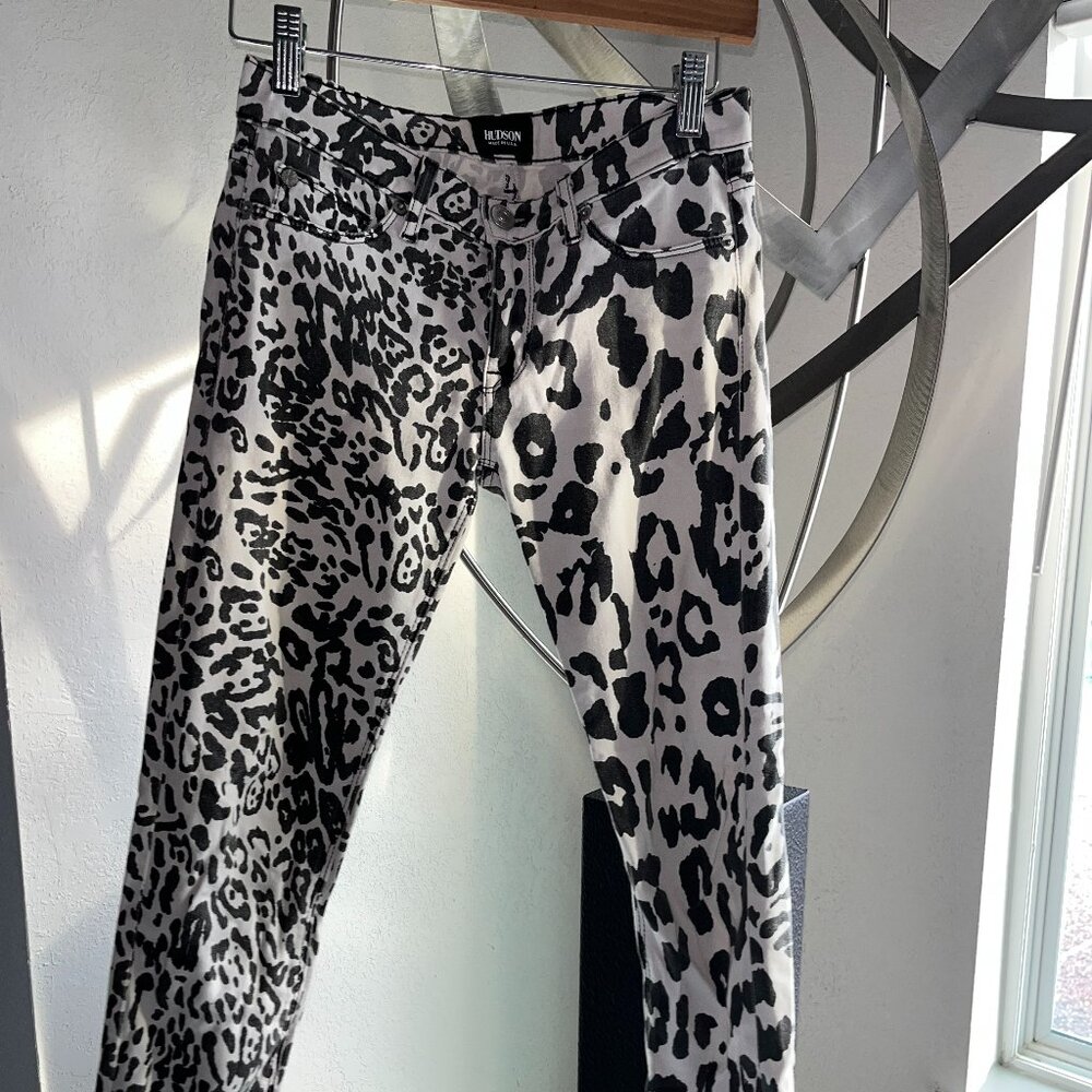 Hudson Animal Print Crop Jean Size 26